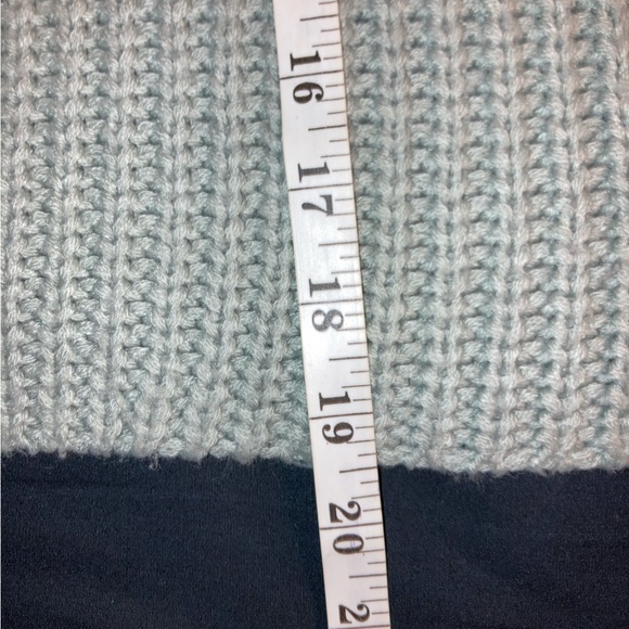 A30 Moon & Madison Knitted Sweater Light Green Balloon Sleeve Crochet Sz XS - Picture 8 of 9